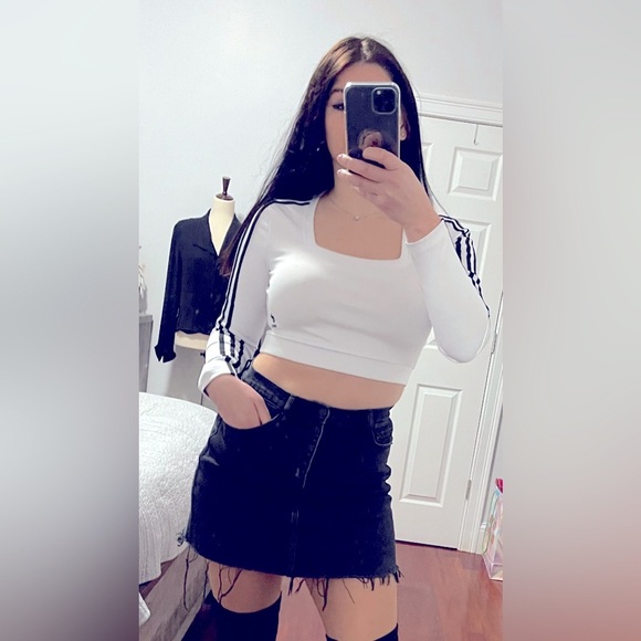 Adidas Adicolor 3 Stripe Square Neck Long Sleeve Top - Picture 7 of 13